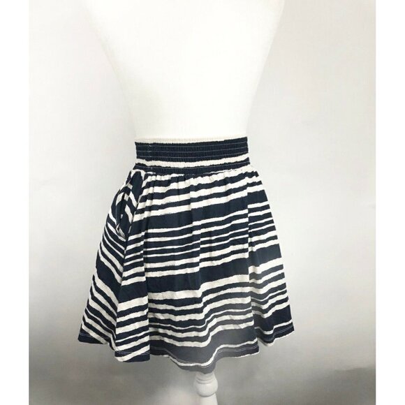 H&M womens size xs blue striped skirt with pockets and elastic waist - Picture 2 of 4